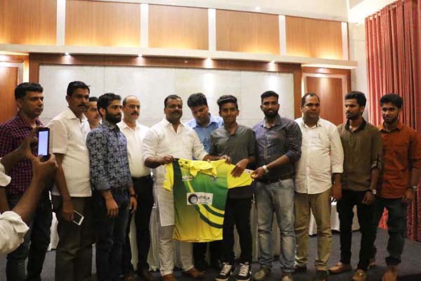 ‘ವೈಟ್‌ಸ್ಟೋನ್ ವಾರಿಯರ್ಸ್‌’ ತಂಡದ ಜರ್ಸಿ ಬಿಡುಗಡೆ